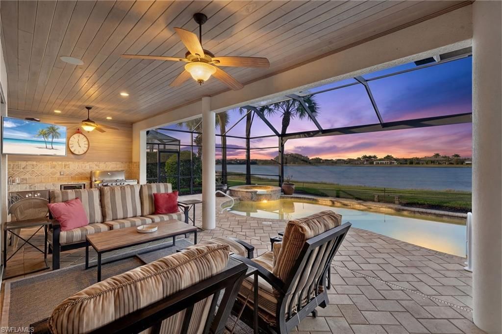 12095 Wicklow Ln, Naples, FL 34120 Photo