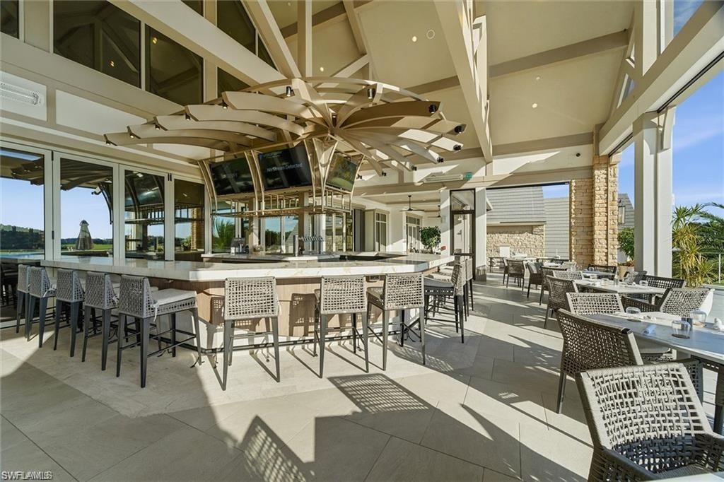12095 Wicklow Ln, Naples, FL 34120 Photo