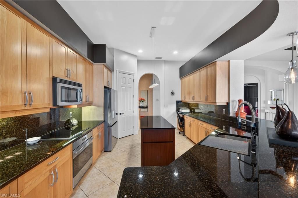 12095 Wicklow Ln, Naples, FL 34120 Photo