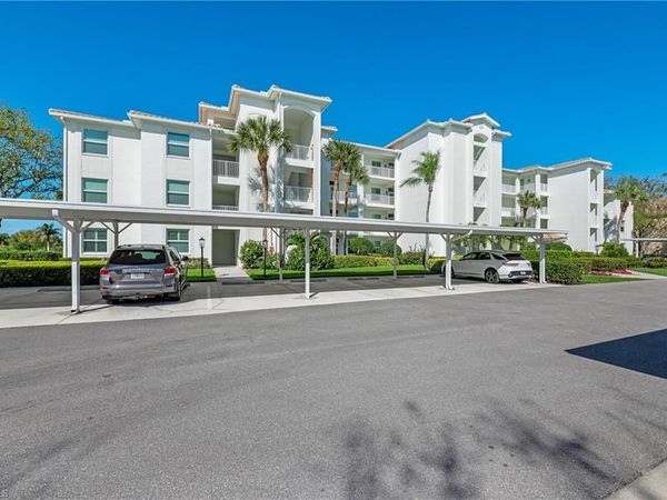 9450 Highland Woods BLVD, Unit 6301, BONITA SPRINGS, FL 34135
