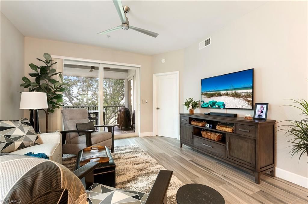 9450 Highland Woods Blvd, Unit 6301, Bonita Springs, FL 34135 Photo