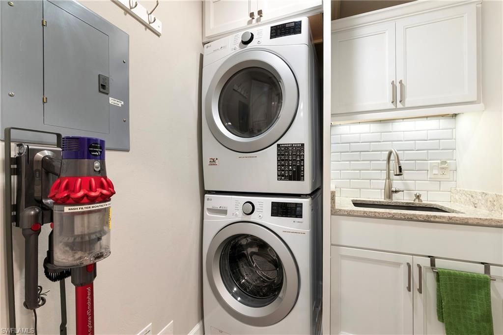 9450 Highland Woods Blvd, Unit 6301, Bonita Springs, FL 34135 Photo