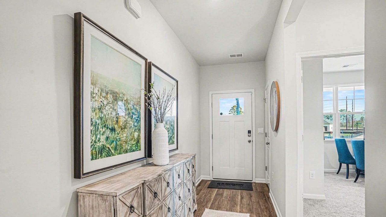 5017 Yellowstone Dr.  Photo 2