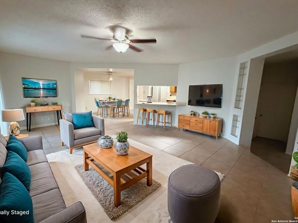 14218 Fairwayhill, San Antonio, TX 78217