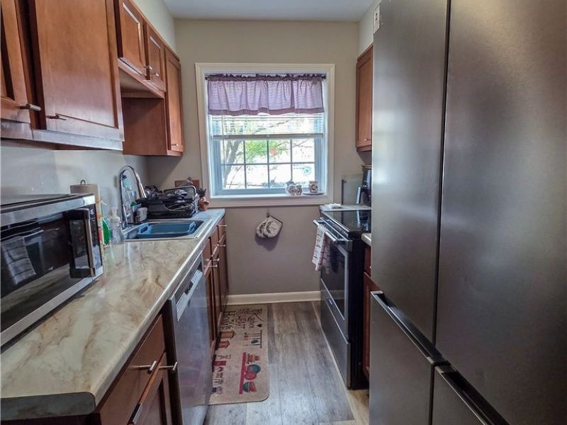 19436 Van Aken Boulevard, Beachwood, OH 44122 Photo 4