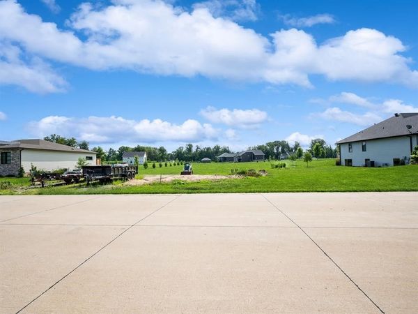 9350 Feather Ridge Way , Cedar Rapids, IA 52411