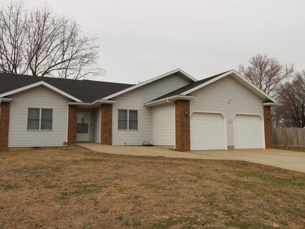9 Jasmine Lane, Buffalo, MO 65622