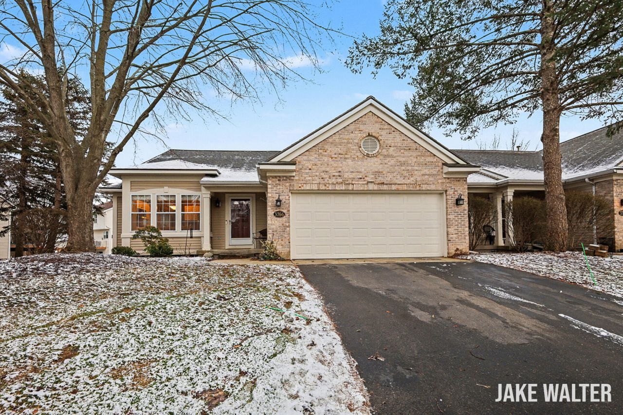 3766 Old Elm Drive Se, Grand Rapids, MI 49512 Main Photo
