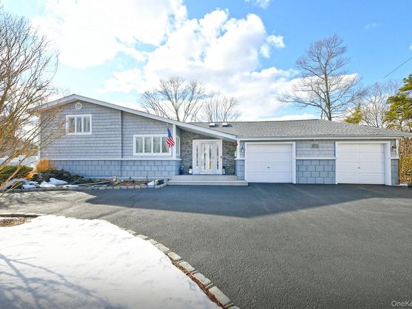 44 Corsa Street, Dix Hills, NY 11746