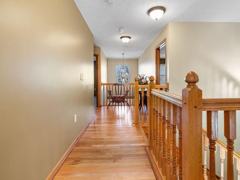 8145 Reynoldswood Drive, Reynoldsburg, OH 43068 Photo 14