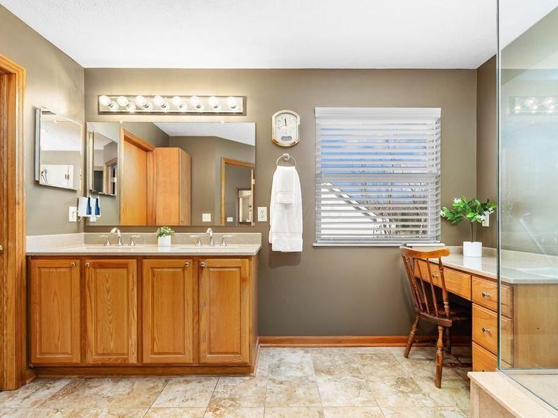 8145 Reynoldswood Drive, Reynoldsburg, OH 43068 Photo 17