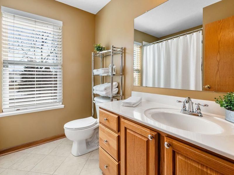 8145 Reynoldswood Drive, Reynoldsburg, OH 43068 Photo 25