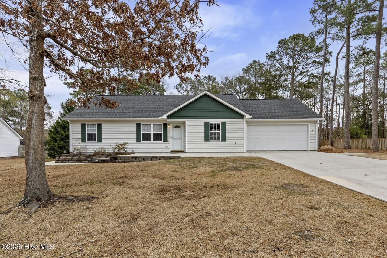 309 Jacqueline Drive, Havelock, NC 28532 Main Photo