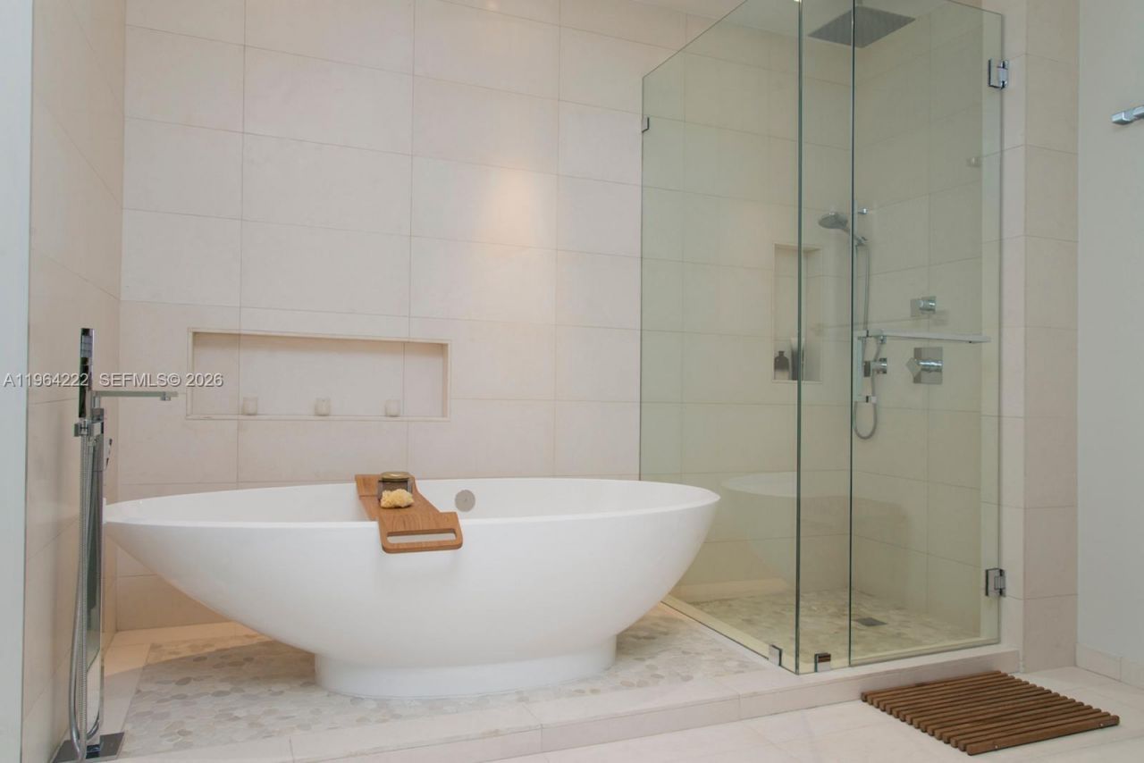 1425 Brickell Ave , Unit 58A, Miami, FL 33131 Photo