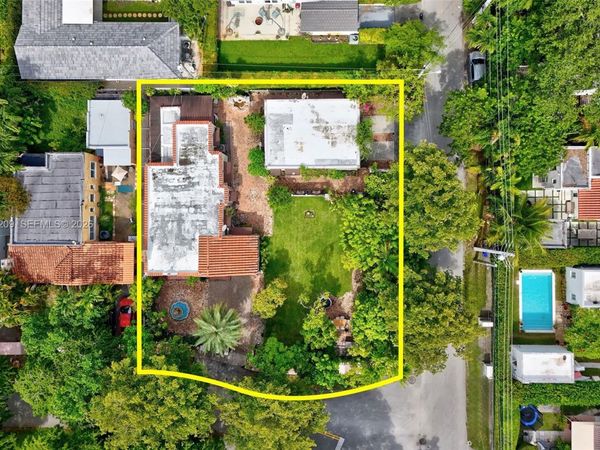 1231 Columbus Blvd., Coral Gables, FL 33134