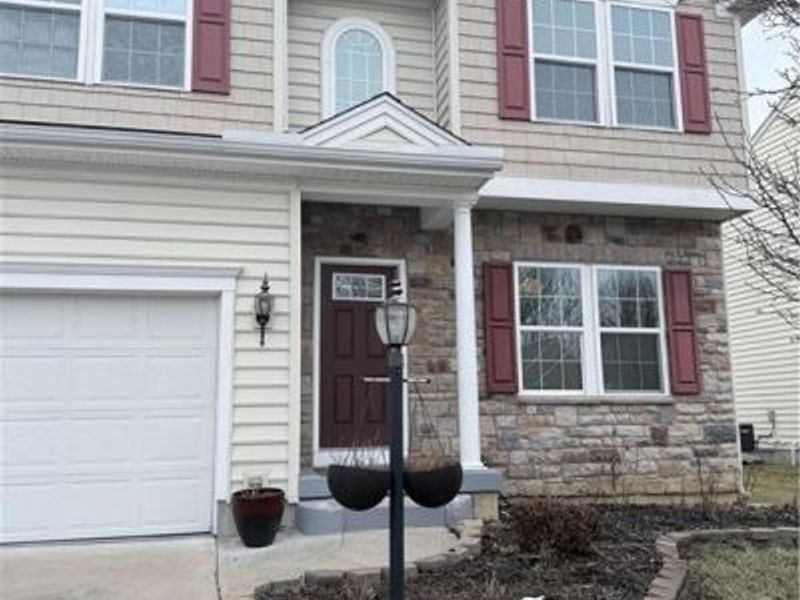 8127 Bushclover Drive, Tipp City, OH 45371 Photo 2