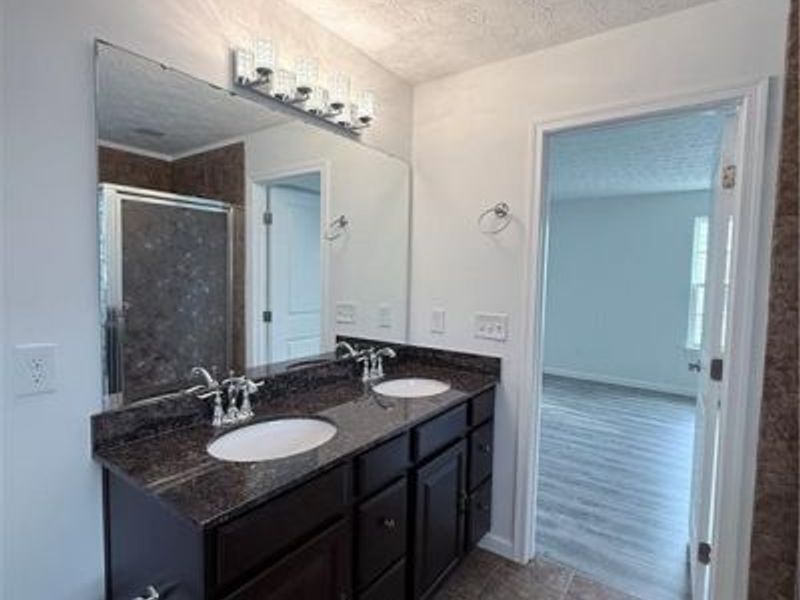 8127 Bushclover Drive, Tipp City, OH 45371 Photo 35