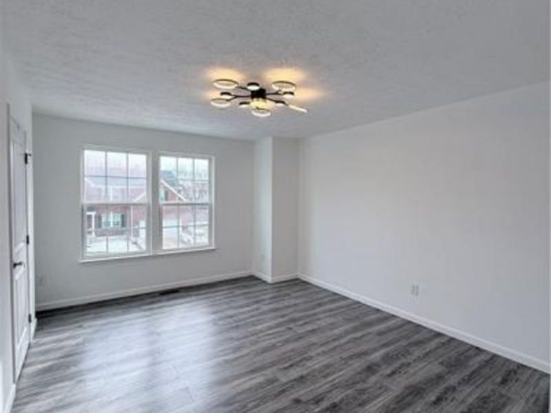 8127 Bushclover Drive, Tipp City, OH 45371 Photo 43