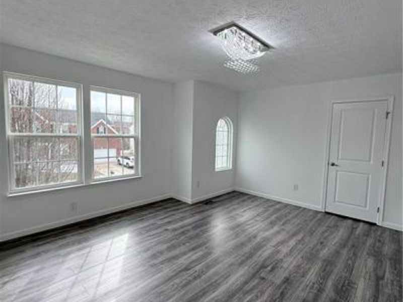 8127 Bushclover Drive, Tipp City, OH 45371 Photo 46