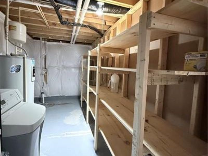 8127 Bushclover Drive, Tipp City, OH 45371 Photo 65