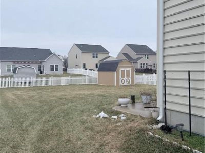 8127 Bushclover Drive, Tipp City, OH 45371 Photo 74