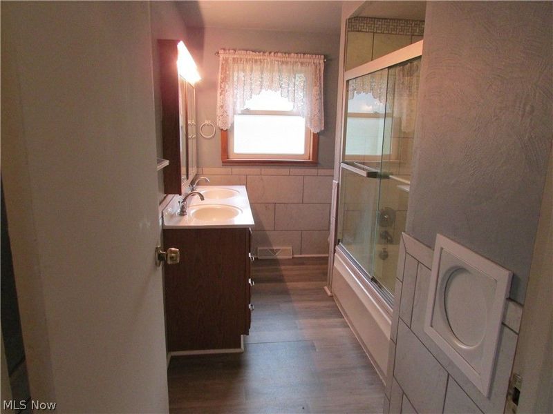 18 Chauncey Street, Steubenville, OH 43952 Photo 15