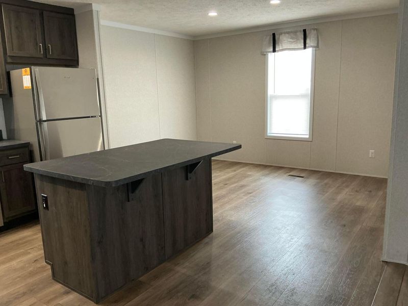 1330 Hanover Road, Unit 8, Delaware, OH 43015 Photo 4