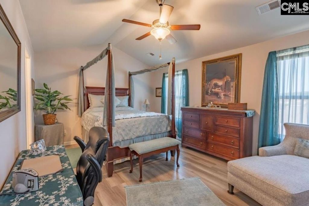 2224 S Trakand  Photo 7