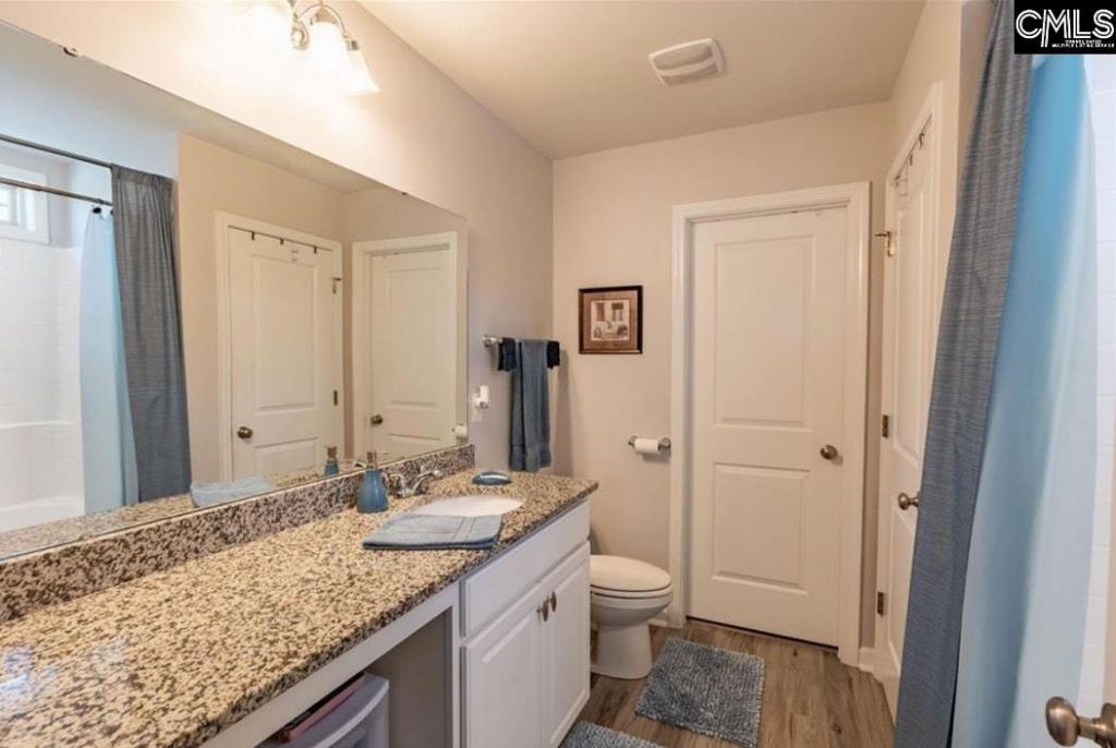 2224 S Trakand  Photo 8