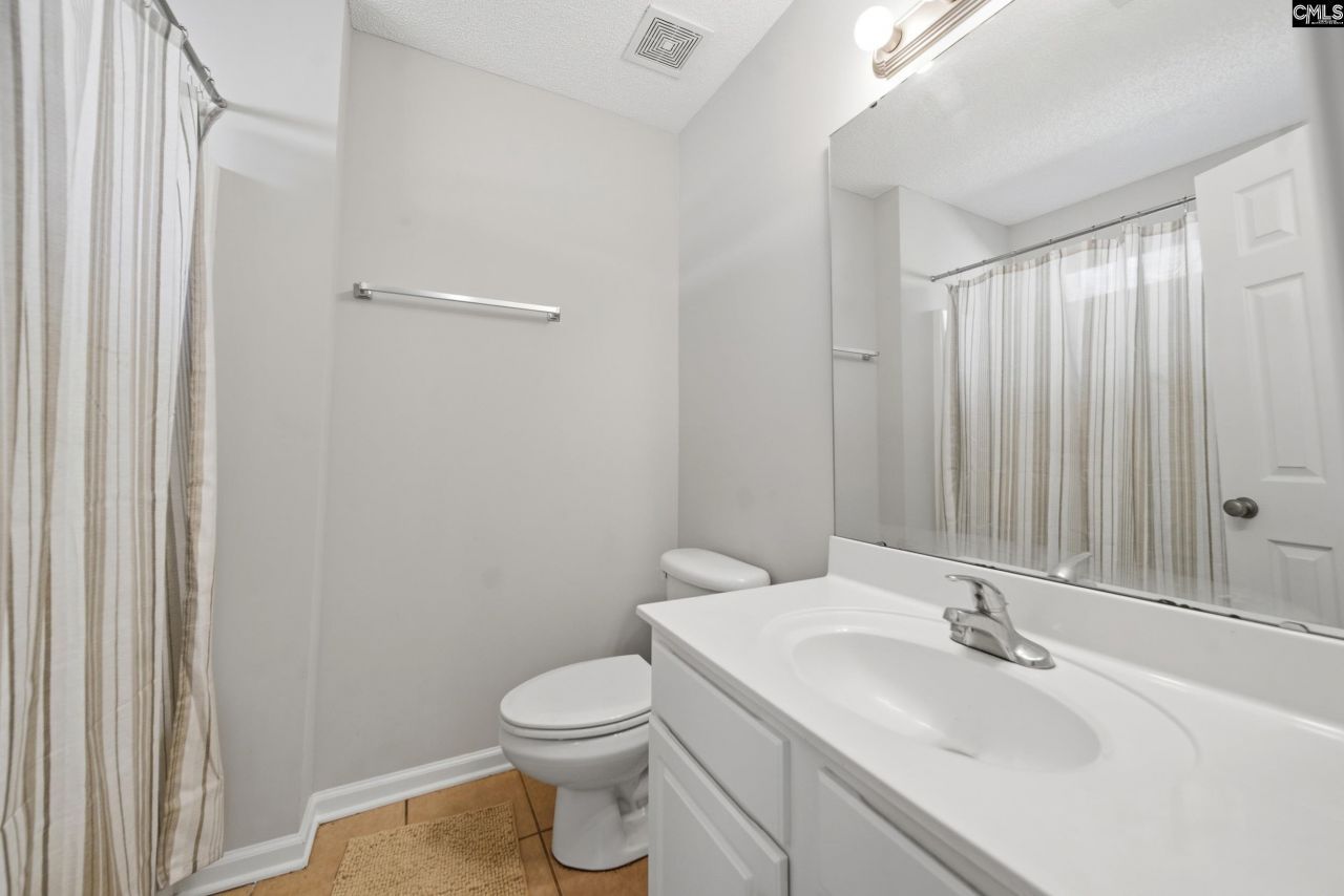 102 Tuscany Court  Photo 15