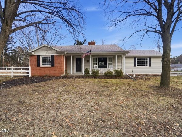 4906 Swanbrook Court, Toledo, OH 43614