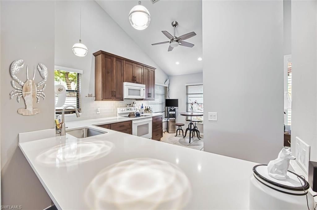 5500 Harbour Castle Dr, Fort Myers, FL 33907 Photo