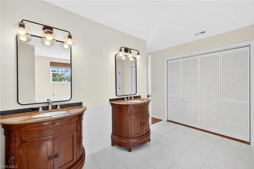 205 Daniel Dr, Sanibel, FL 33957 Photo