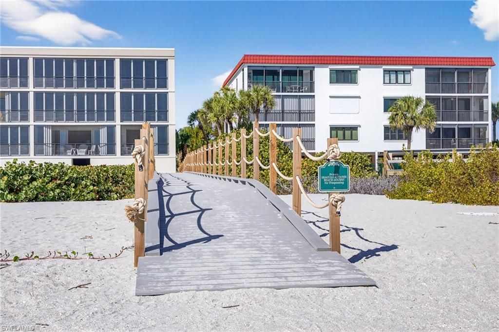 205 Daniel Dr, Sanibel, FL 33957 Photo