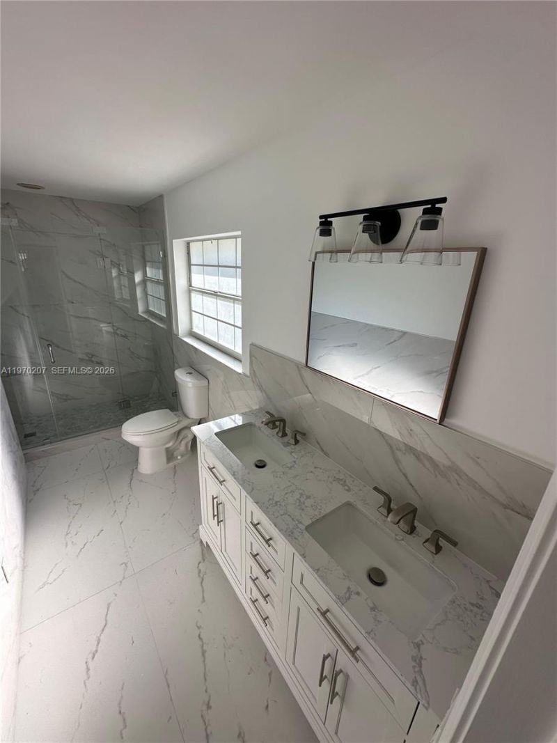 1445 Grant St, Unit A, Hollywood, FL 33020 Photo