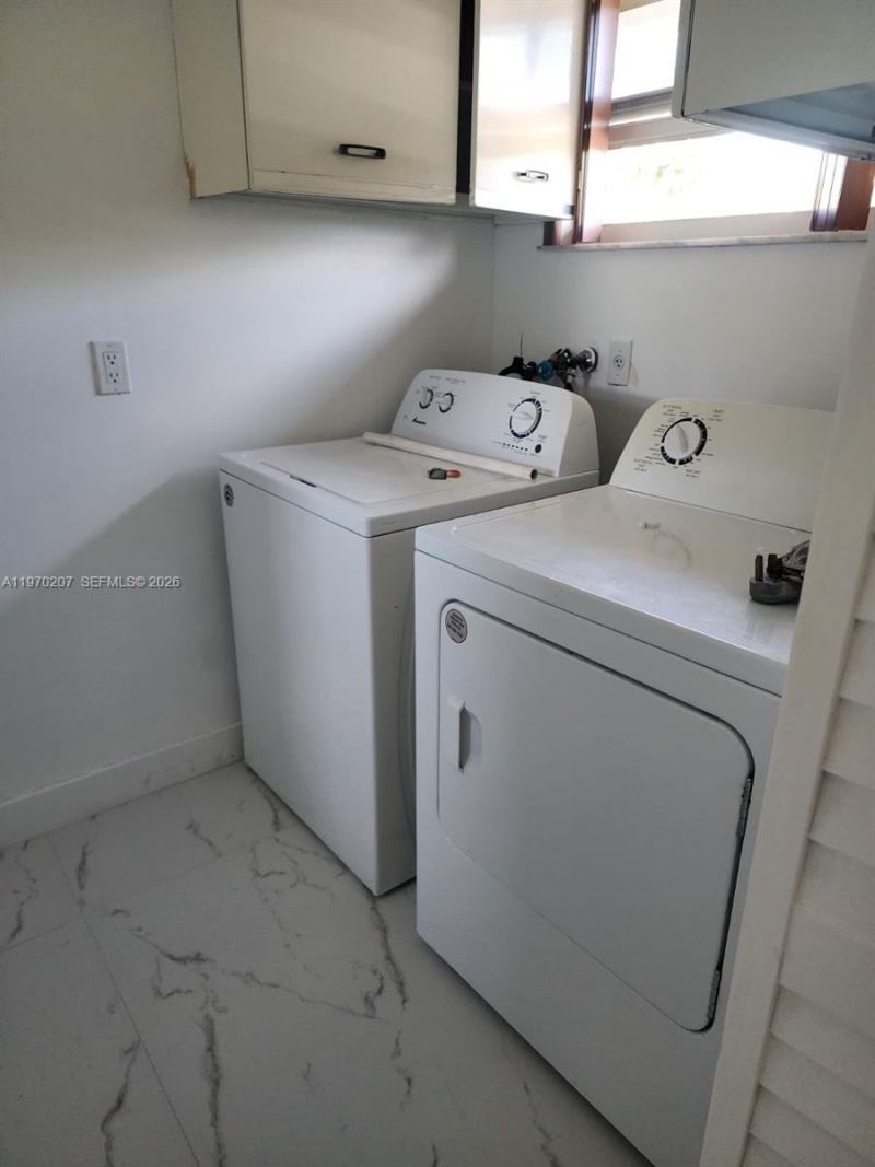 1445 Grant St, Unit A, Hollywood, FL 33020 Photo