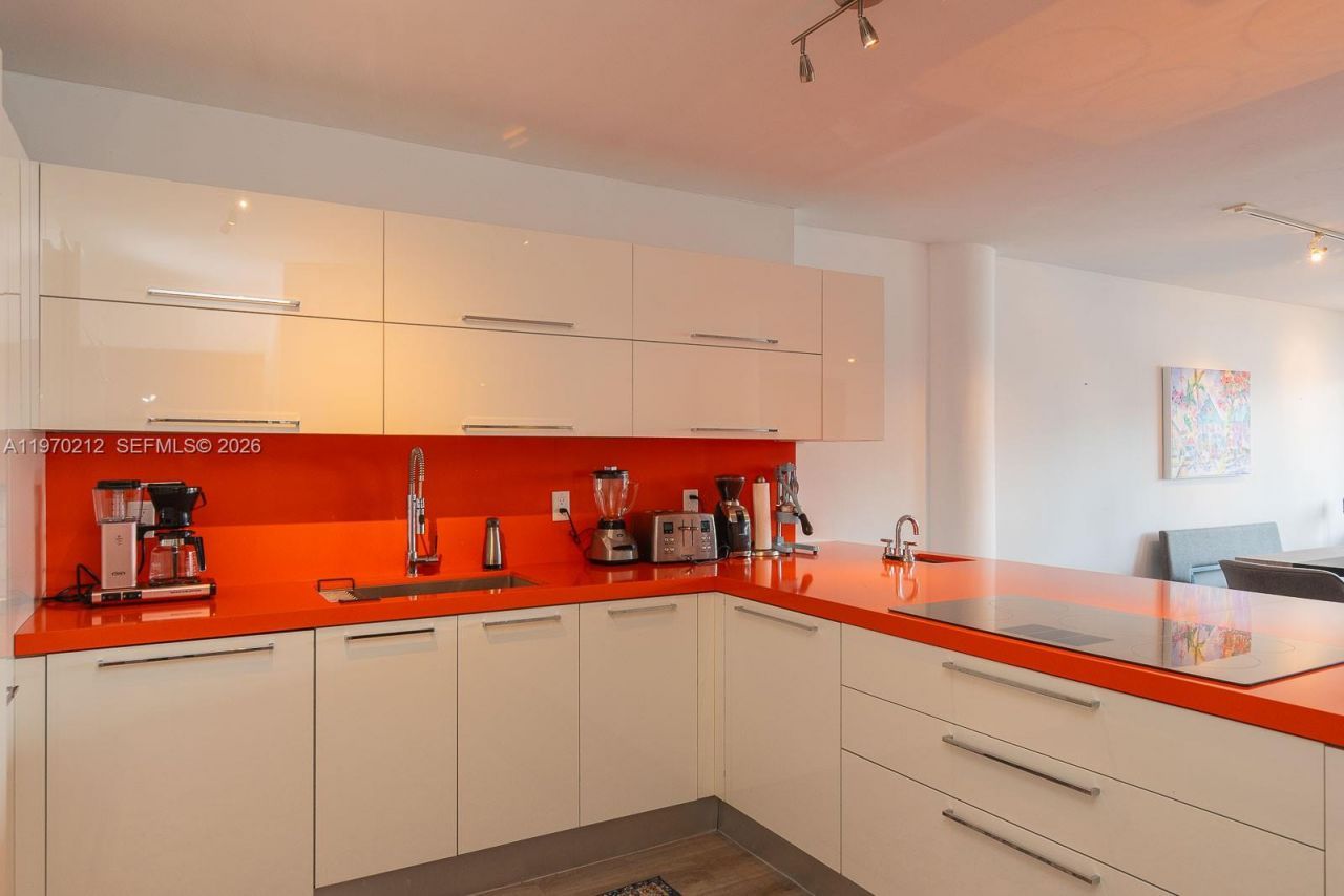 900 Bay Dr, Unit 224, Miami Beach, FL 33141 Photo