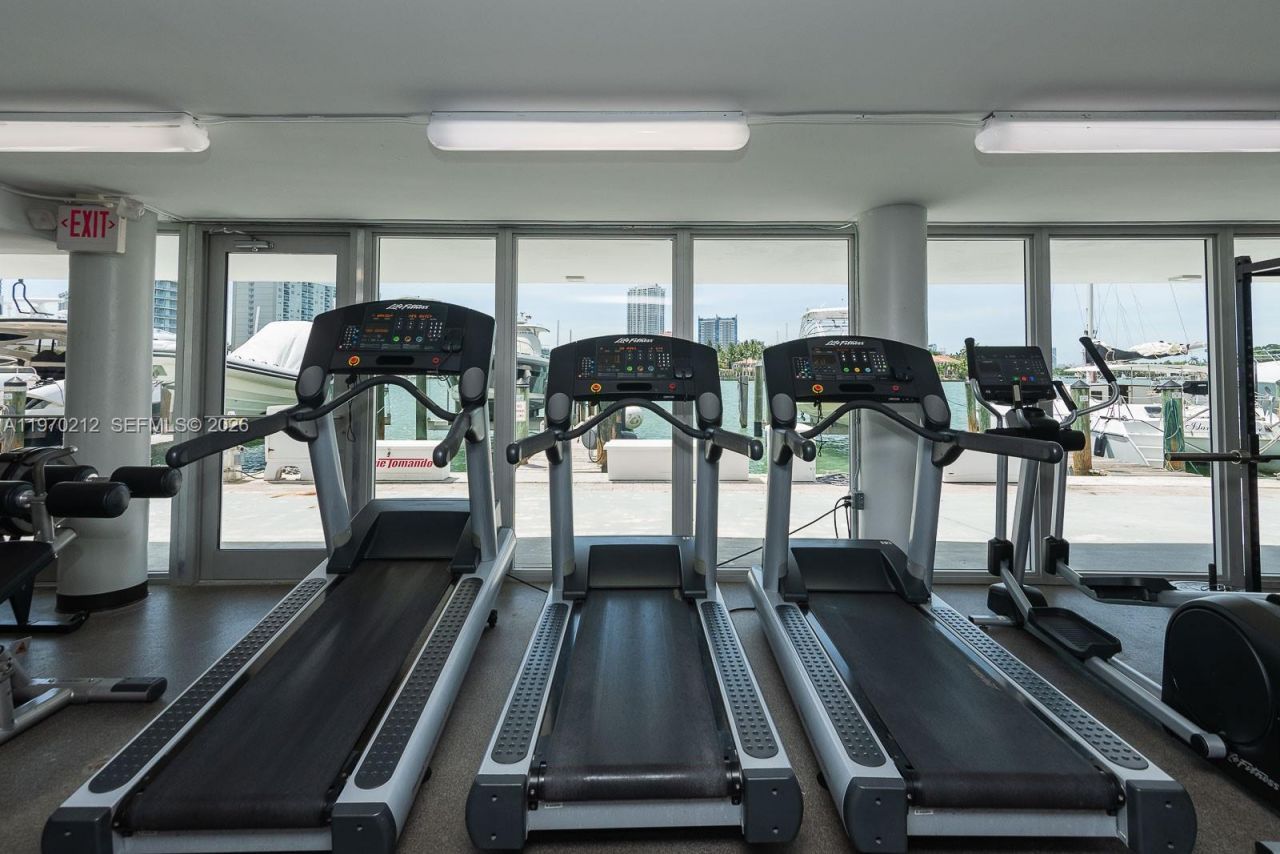 900 Bay Dr, Unit 224, Miami Beach, FL 33141 Photo