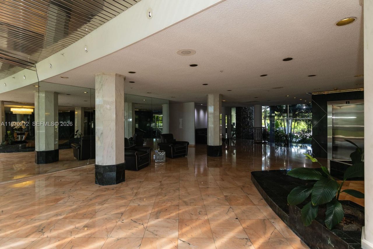 900 Bay Dr, Unit 224, Miami Beach, FL 33141 Photo