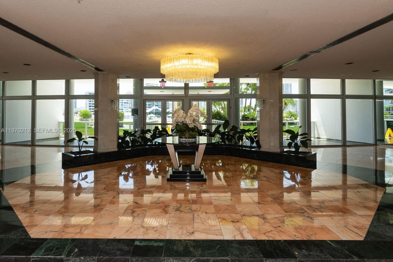 900 Bay Dr, Unit 224, Miami Beach, FL 33141 Photo