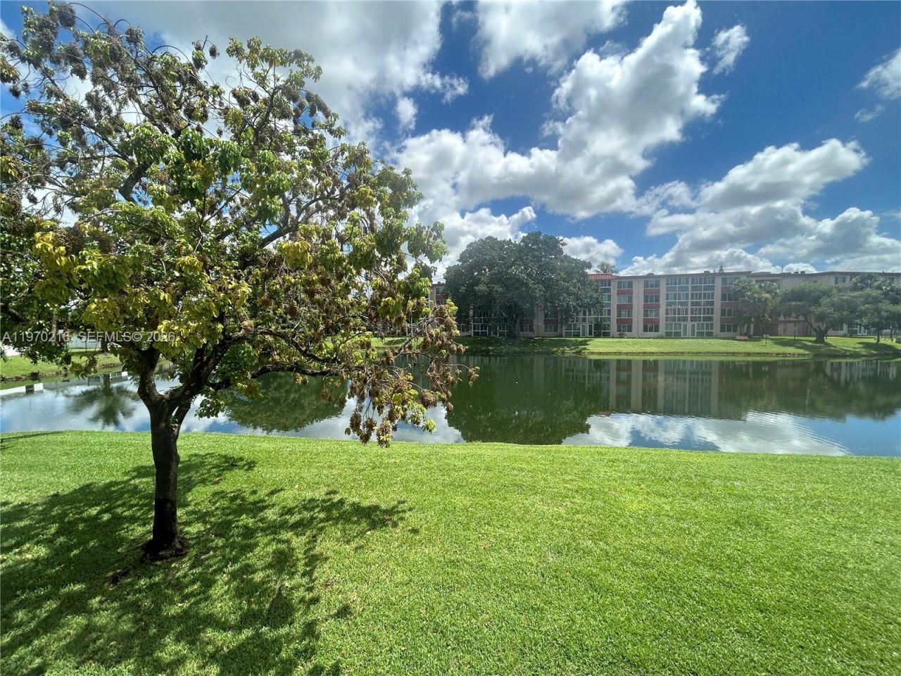 1080 Del Lago Cir, Unit 202, Sunrise, FL 33313 Photo