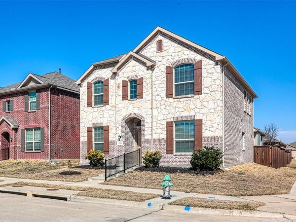 2301 Pyrite Drive, Little Elm, TX 76227