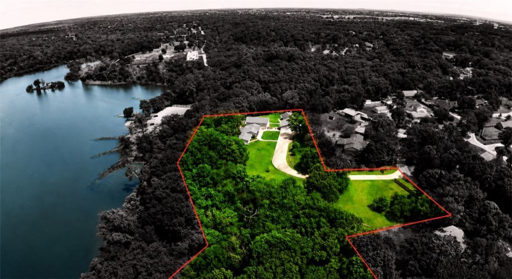 14242 Lake Forrest Heights Road Siloam Springs, AR 72761