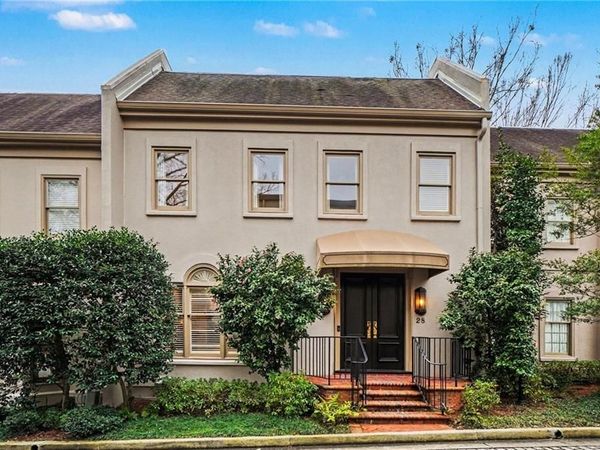 2525 Peachtree Road NE, Unit 28, Atlanta, GA 30305