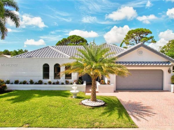 2824 NW 28th Street, Boca Raton, FL 33434