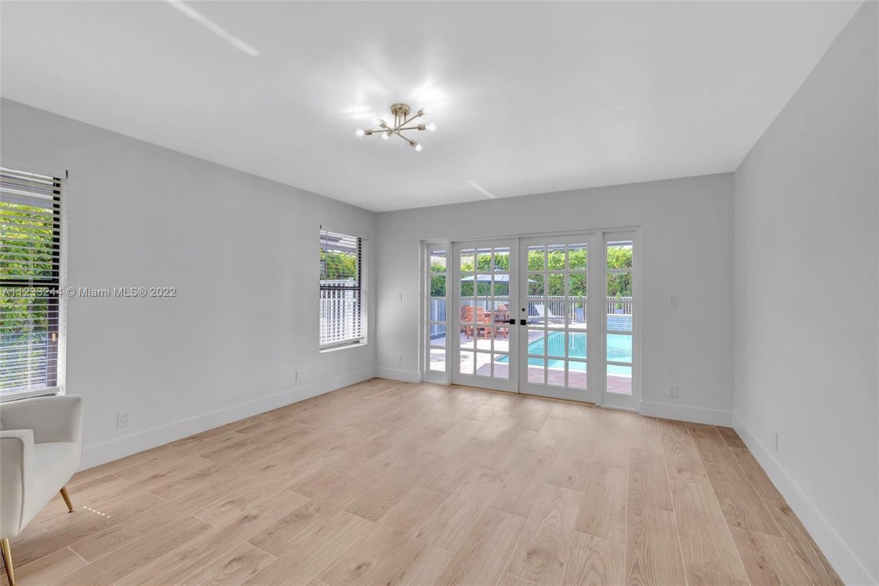 2824 NW 28th Street, Boca Raton, FL 33434 Photo