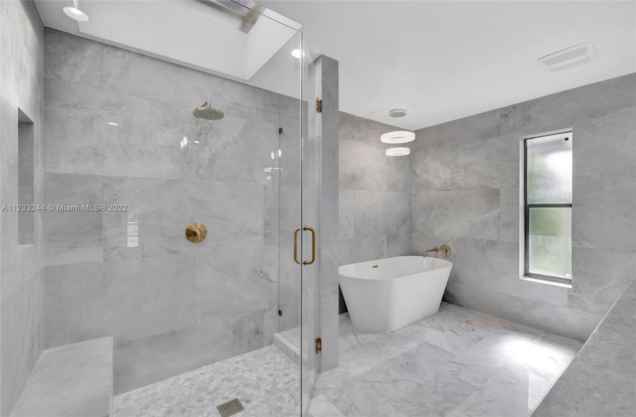 2824 NW 28th Street, Boca Raton, FL 33434 Photo