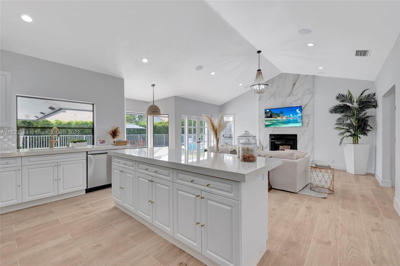 2824 NW 28th Street, Boca Raton, FL 33434 Photo