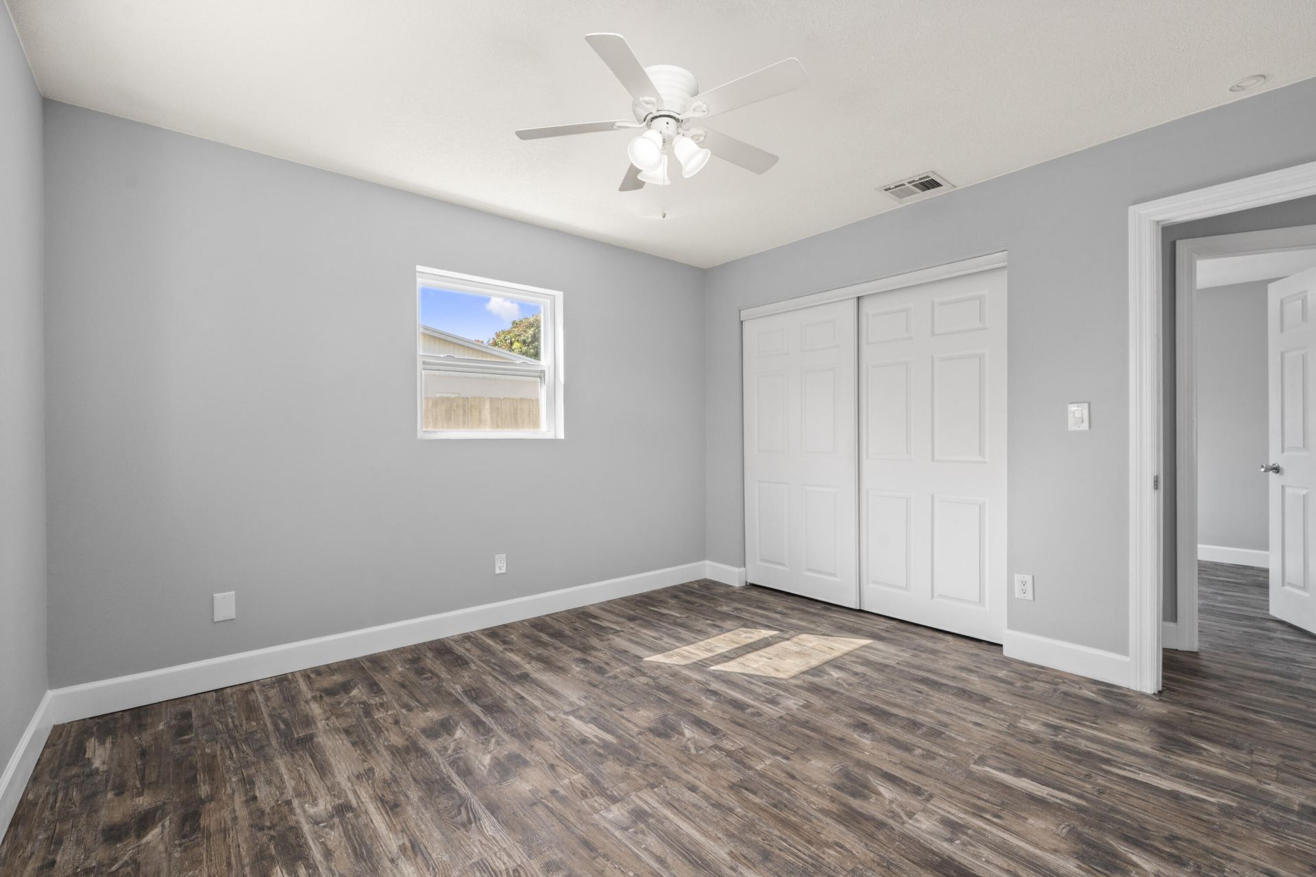 924 SE Dolphin Drive, Stuart, FL 34996 Photo