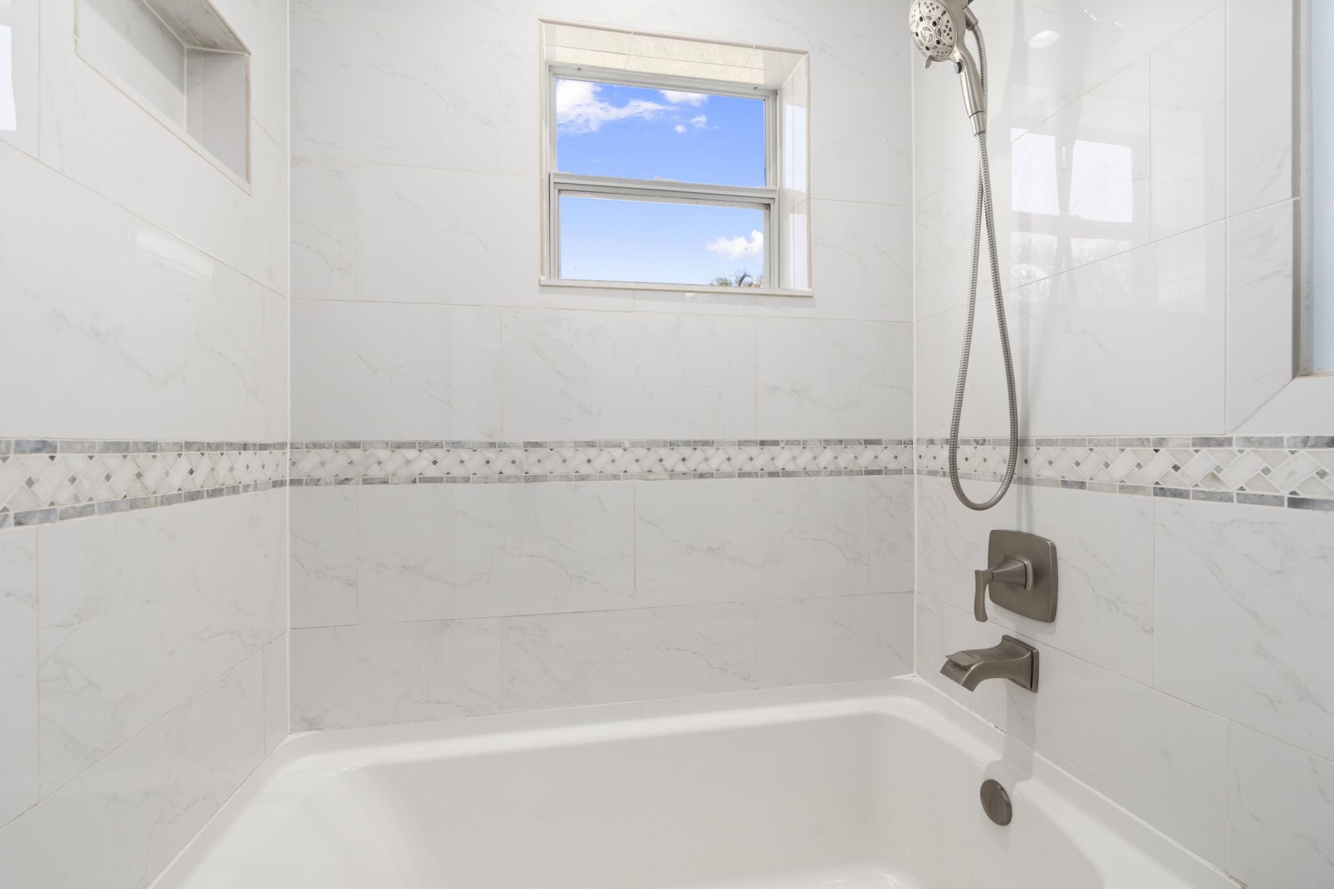 924 SE Dolphin Drive, Stuart, FL 34996 Photo